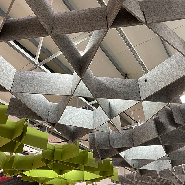 وحدات السقف الصوتية غير المنتظمة